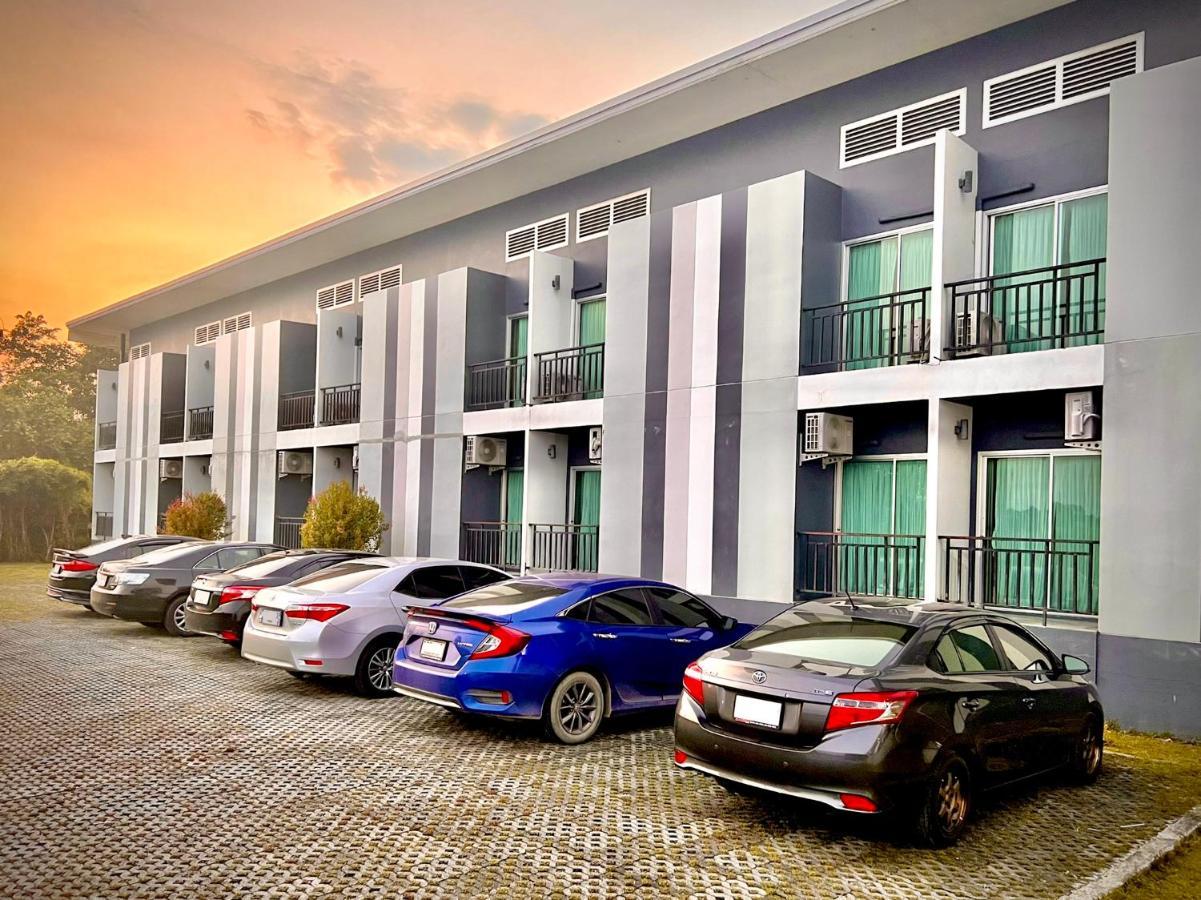 B3 Hotel Nakhon Si Thammarat Zewnętrze zdjęcie